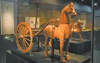 古代“敞篷车”玩出新