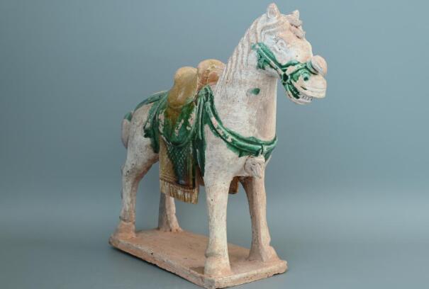 ɽ��������Ԫ谵���������ط�h�ļ���Ĺ