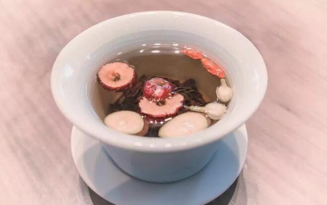 ��һ��ɽ髲����